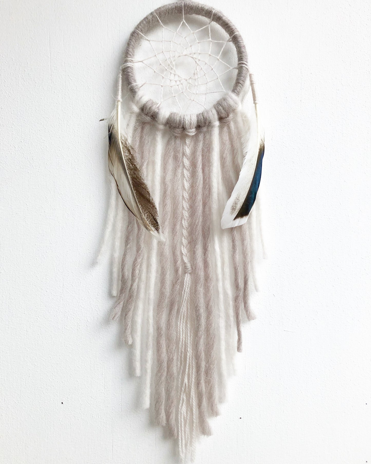 Neutral Snowy DreamCatcher