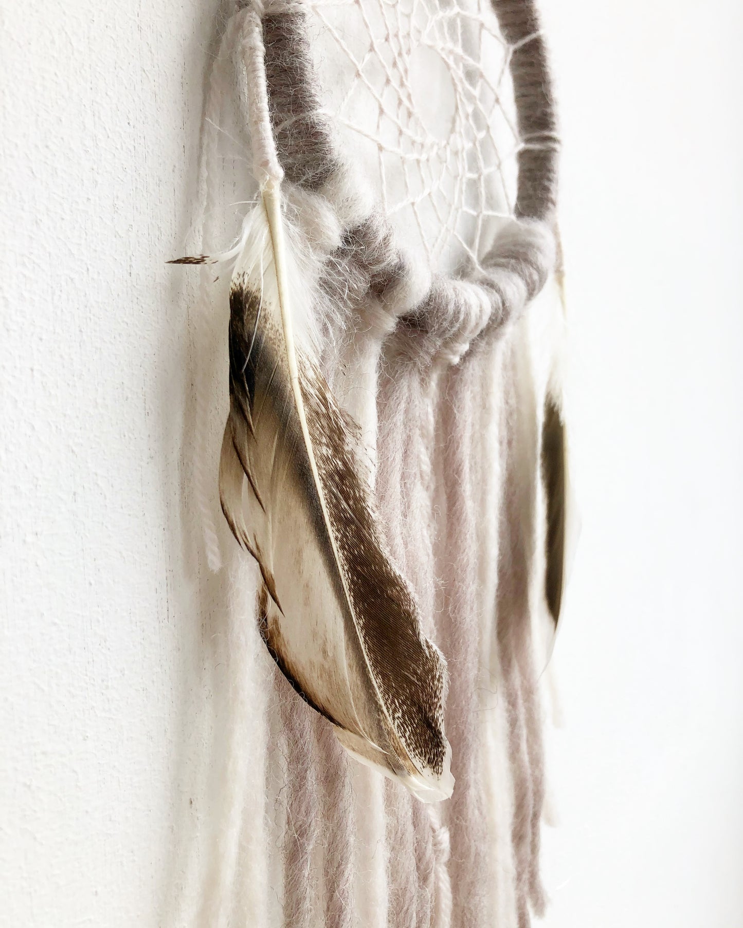 Neutral Snowy DreamCatcher